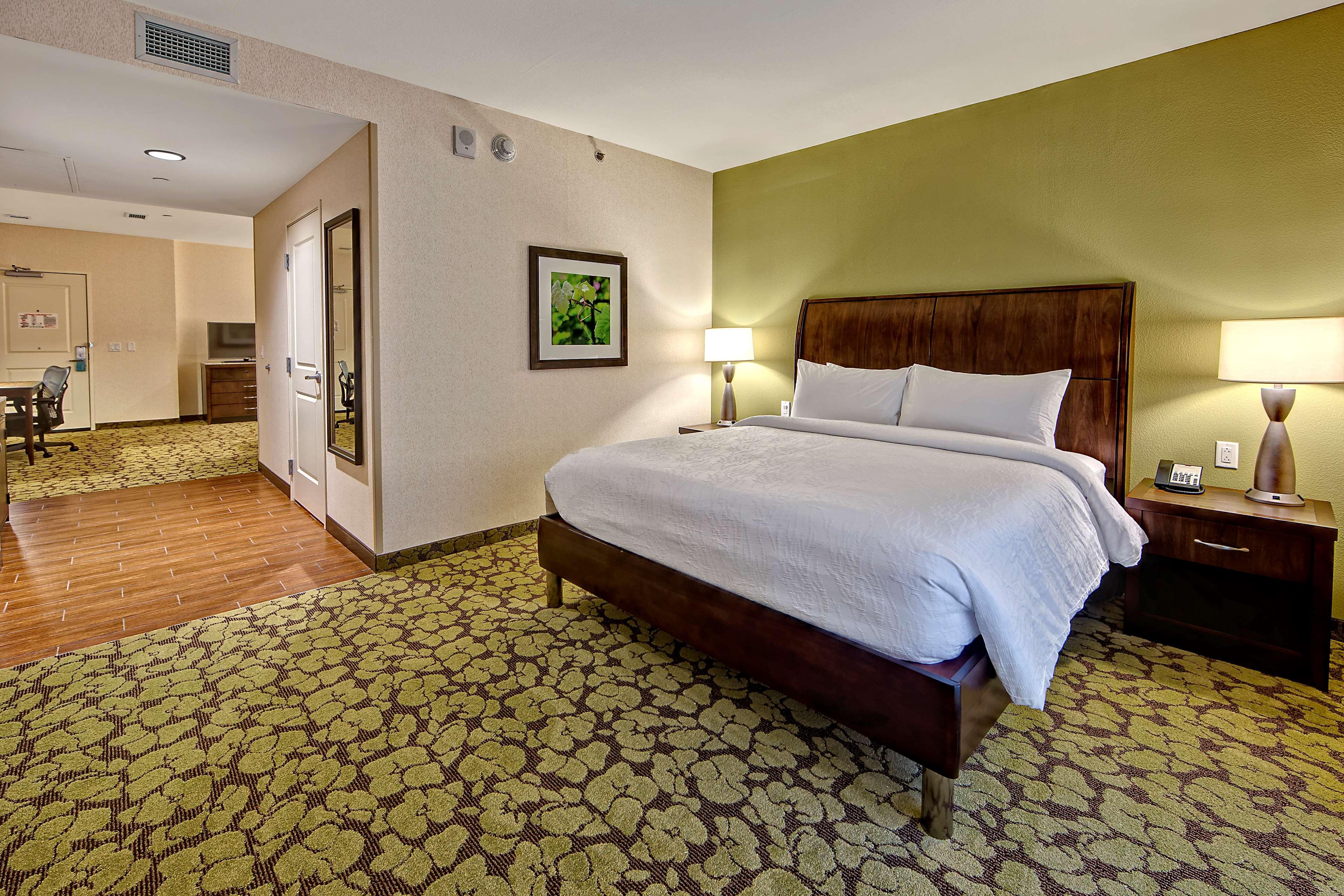 Hilton Garden Inn Nashville Downtown Convention Center Extérieur photo