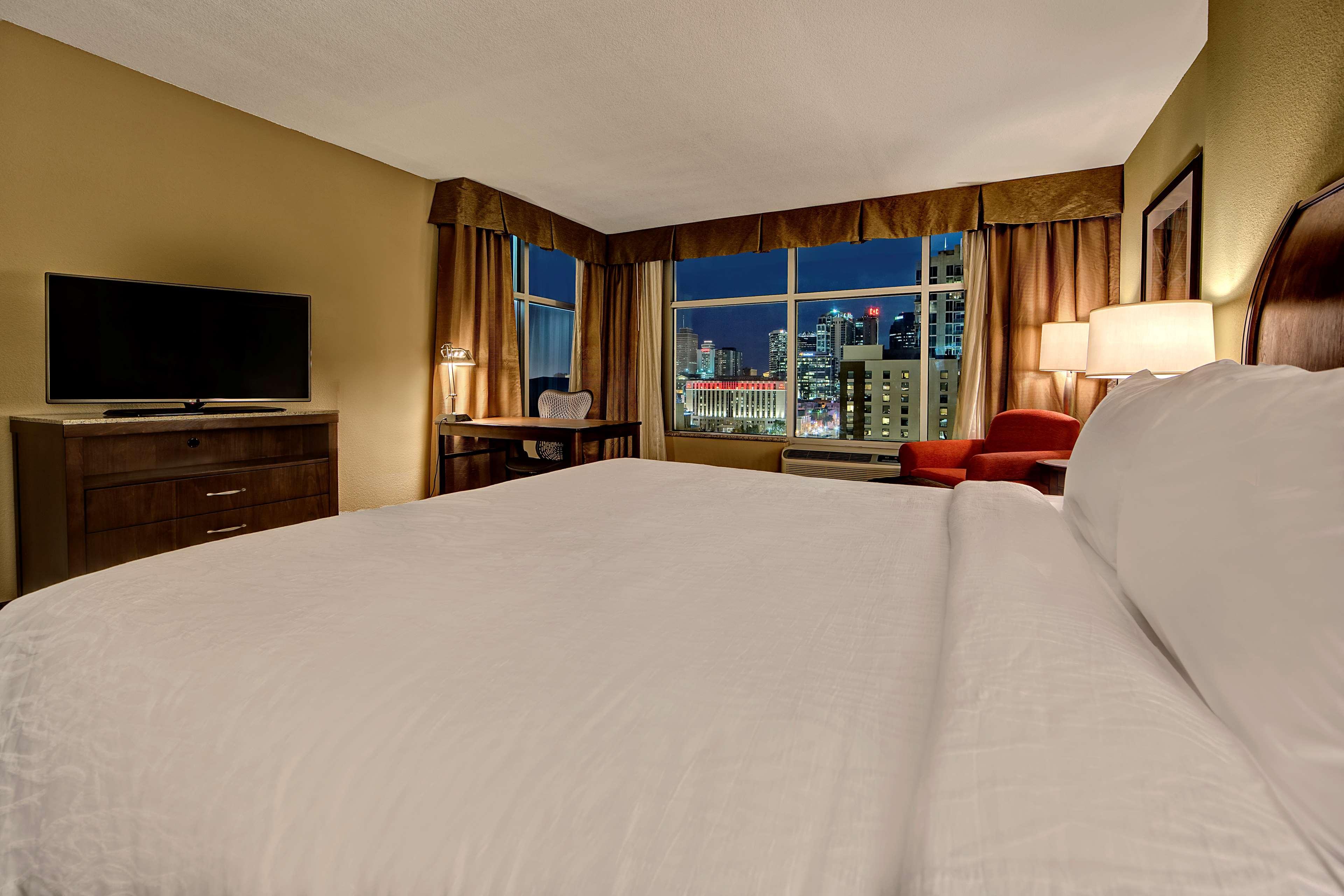 Hilton Garden Inn Nashville Downtown Convention Center Extérieur photo