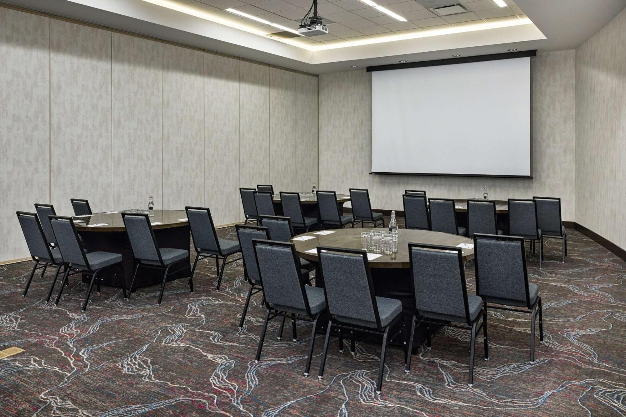 Hilton Garden Inn Nashville Downtown Convention Center Extérieur photo
