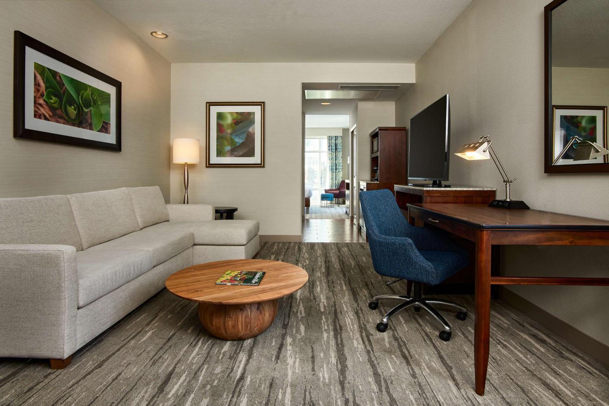 Hilton Garden Inn Nashville Downtown Convention Center Extérieur photo